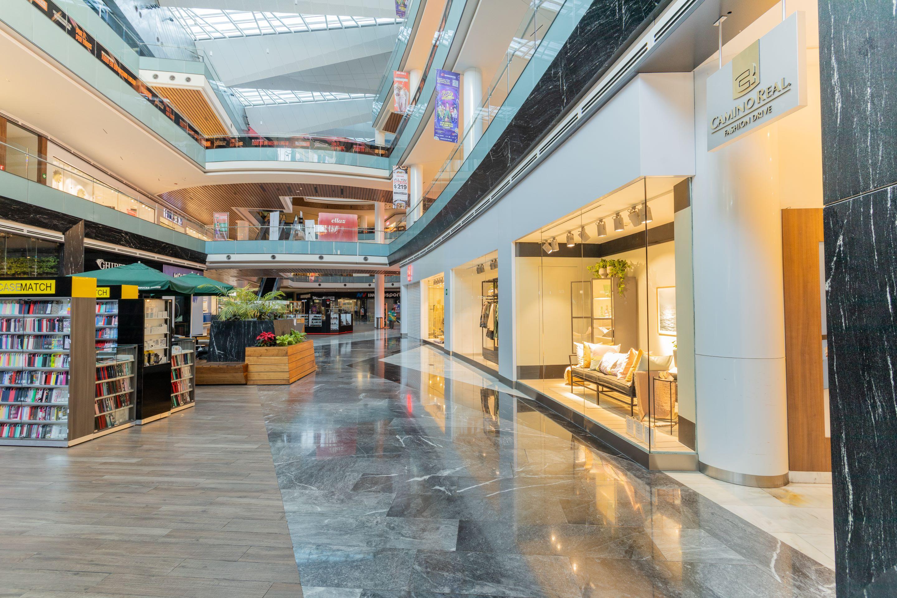 Camino Real Fashion Drive Monterrey Hotel San Pedro Garza Garcia Eksteriør billede Interior of the mall