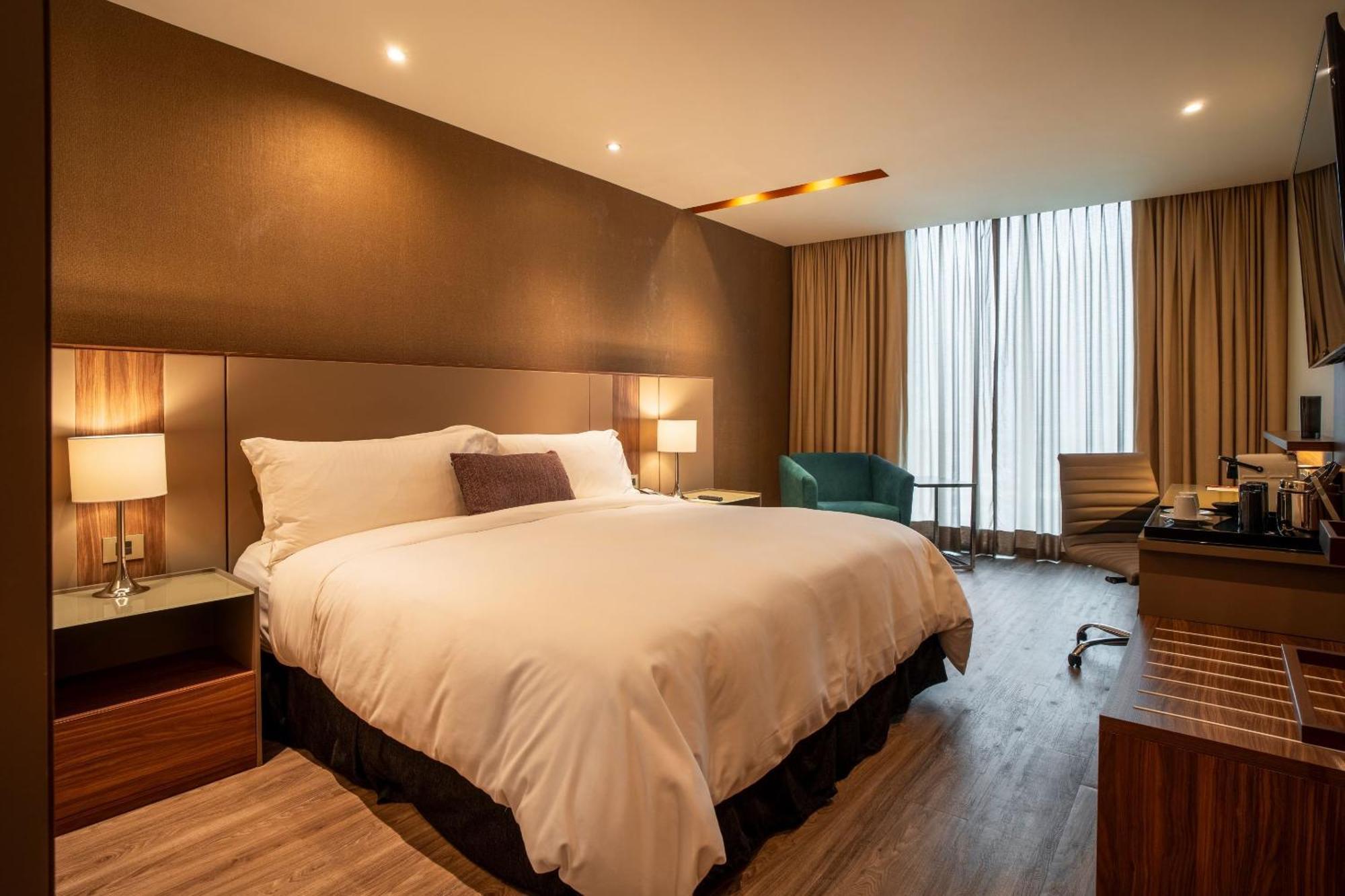 Camino Real Fashion Drive Monterrey Hotel San Pedro Garza Garcia Eksteriør billede Deluxe Room
